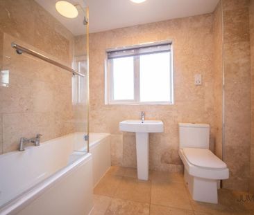 2 bedroom semi-detached bungalow to rent - Photo 1