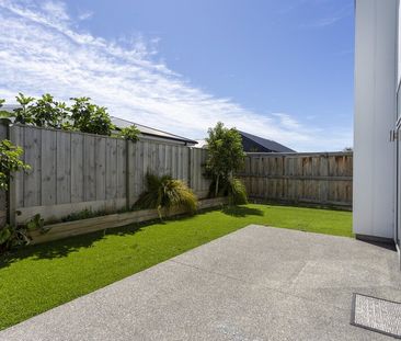 Modern three bedroom home in Halswell! - Photo 4