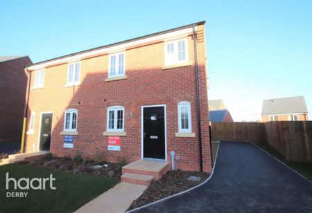 3 bedroom semi-detached house to rent - Photo 4