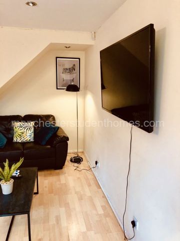 Ladybarn Crescent, Manchester, M14 6UU - Photo 5