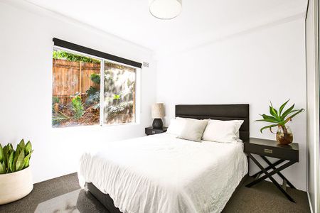 Freshwater, 2/17 Waine Street - Photo 2