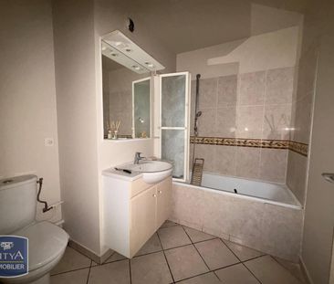 Location Appartement 1 pièce 34m² MARCQ EN BAROEUL 59700 - Photo 3