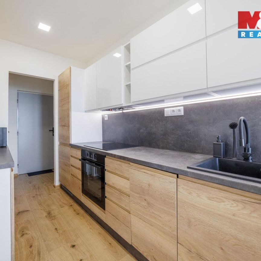 Pronájem bytu 2+1 54 m² - Photo 1