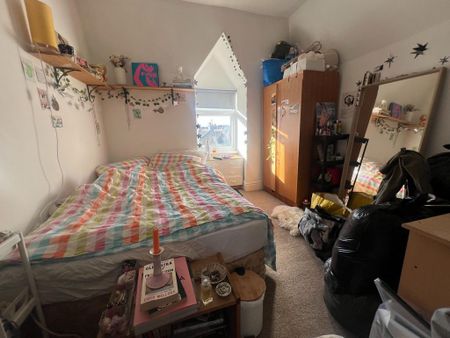 5 bedroom flat to rent - Photo 5