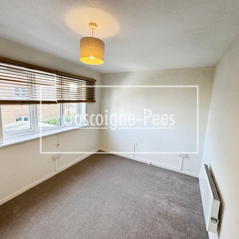 2 bedroom maisonette to rent - Photo 1