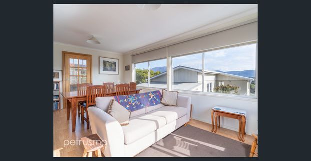 Sun, Views and Level Access - Photo 1