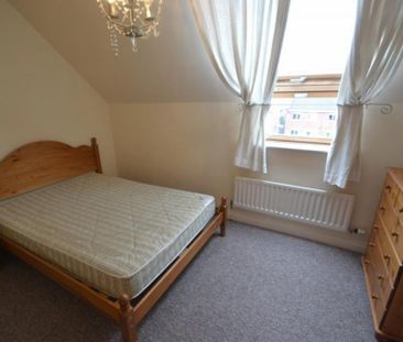 4 bedroom townhouse to rent - Photo 4