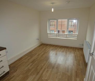 27b Hyndford Street - Photo 3