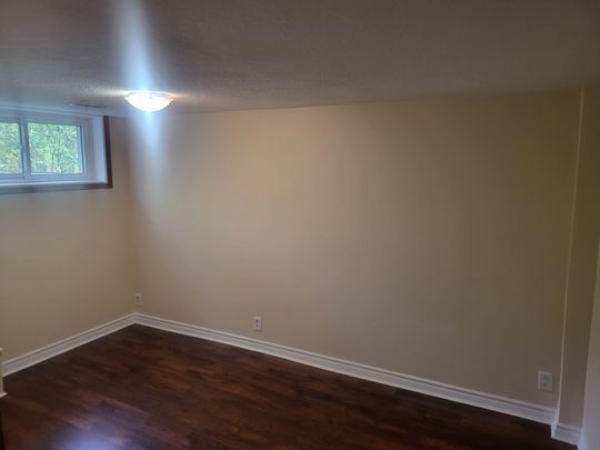 For Lease - 168 Meadowvale Road Unit# Lower Level, Toronto, Ontario - Photo 1