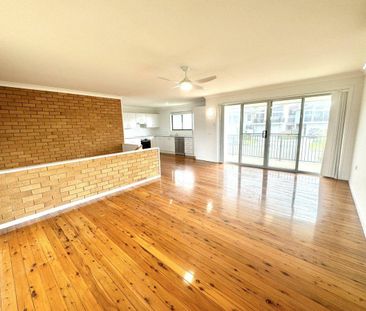 MAGNIFICENT OCEAN VIEWS FROM YOUR BALCONY - Photo 6