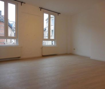 Met fietsenberging & giga tuin - Photo 5