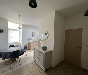 Location Appartement 1 pièce 34m² - Photo 2