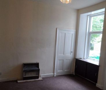 1 bedroom ground floor flat to rent - Photo 6