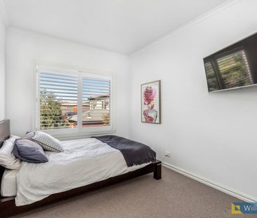 Ultimate Family Living! - Photo 5