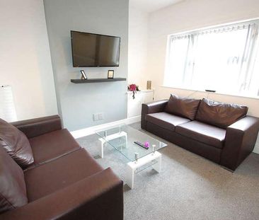 Wyggeston Street, Burton Upon Trent, DE13 - Photo 1