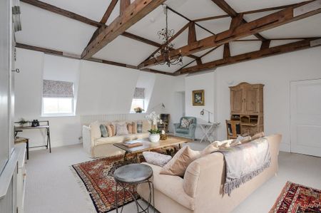 1 bedroom serviced apartment to rent - Photo 3