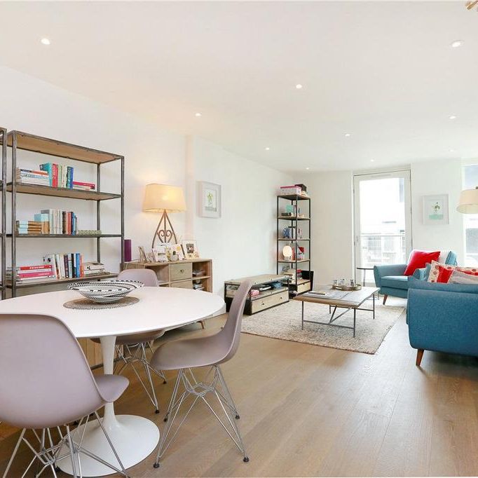 2 bedroom apartment to rent - Photo 1