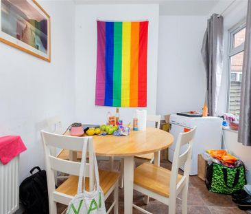 3 bedroom house to rent - Photo 3