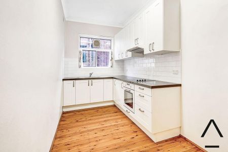 The Perfect Two Bedroom Apartment! - Photo 5