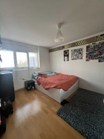 Appartement de 3 pièces proche de l'EPFL en cours de rafraîchissement - Photo 2