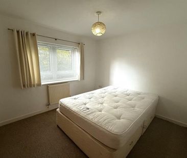 2 Bedroom Apartment Available Arranging tenancy - Photo 3