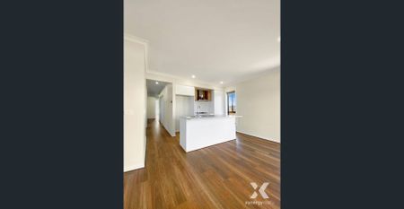 Immaculate 4 Bedroom Family Home in Rockbank - Photo 5