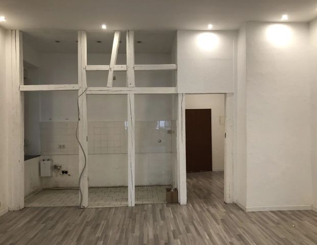 Gut geschnittene Wohnung in zentraler Lage - Photo 1