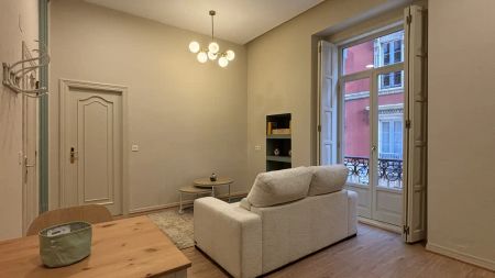 Piso de alquiler en Gijón - Calle Langreo, 2, Barrio del Centro - Photo 2