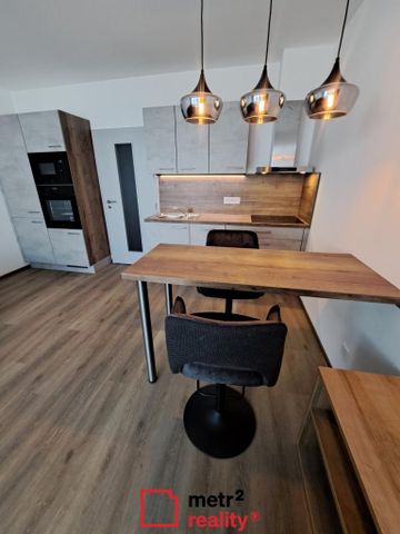 Pronájem bytu 1+kk 33 m2 - Fotografie 5
