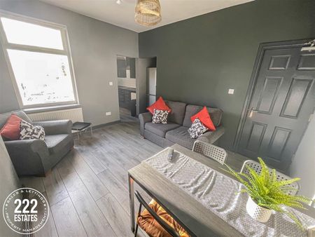 Orford Lane - Warrington - WA2 - Photo 3