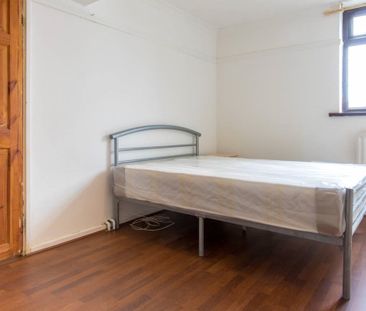 1 bedroom flat for rent - Photo 2