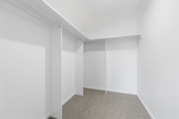 40 Deanside Drive, Deanside VIC 3336 - Photo 1