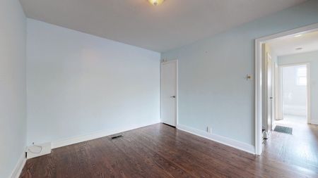 For Lease - 21 Pleasant Avenue, Toronto, Ontario - Photo 4