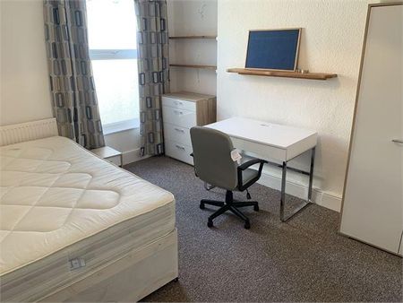 4 bedroom house share to rent - Photo 3