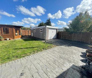 2 bedroom detached bungalow to rent - Photo 1