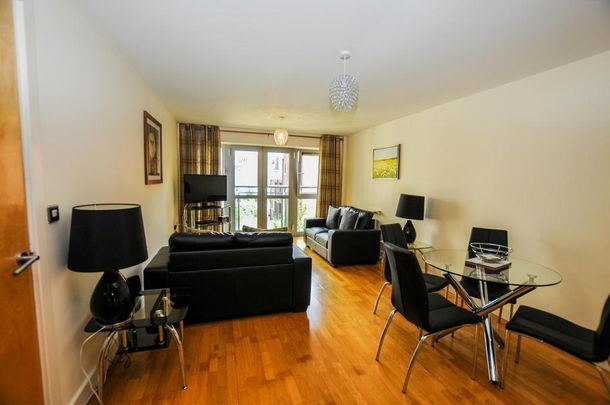 2 bedroom serviced apartment to rent - Photo 1