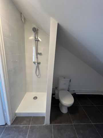 Location Appartement 1 pièce 12m² NARBONNE 11100 - Photo 3
