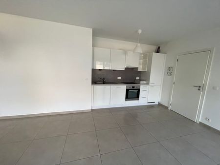 Appartement te huur - Photo 3