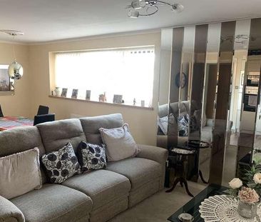 Warrington Road, Culcheth, Wau, WA3 - Photo 3