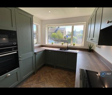 2 bedroom bungalow to rent - Photo 1