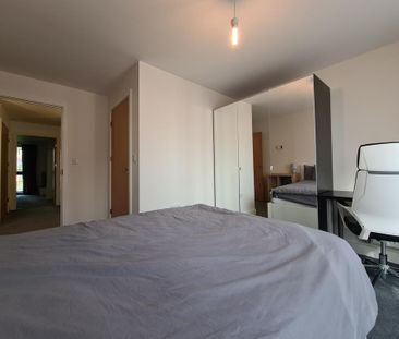 2 bedroom flat to rent - Photo 4