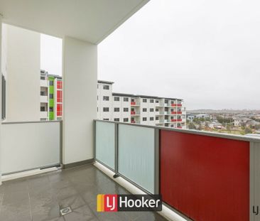 Convenient Location! - Photo 3