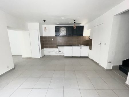 Maison 5 pièces - 87.04m² - Photo 2