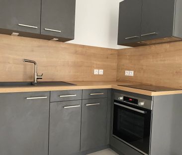 Location Appartement 3 pièces 57m² LYON 5ème - Photo 4