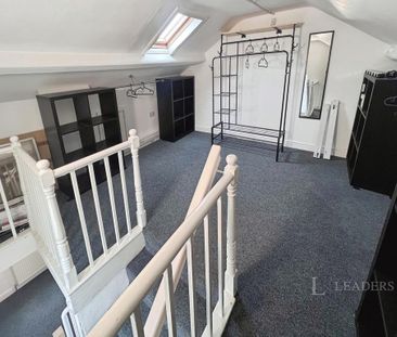 2 bedroom terraced house to rent - Photo 4