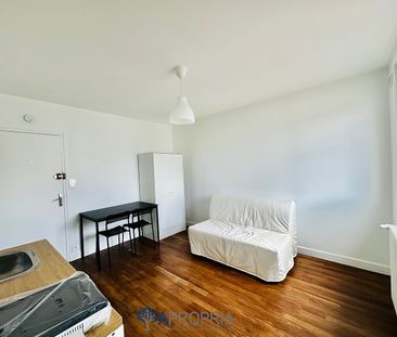 Location Appartement 1 pièce 12m² - Photo 2