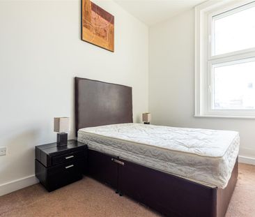 2 bed apartment to rent in Northumberland Street, City Centre, NE1 - Photo 4