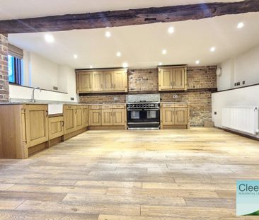3 bed barn conversion to rent in Southam Lane, Southam, GL52 - Photo 1