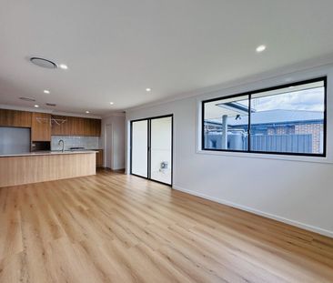 Modern Four Bedroom Home - Ducted Air-Con, Alfresco, Garage - Photo 1