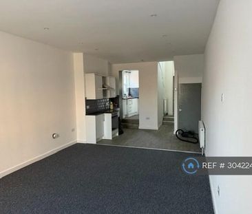 2 bedroom maisonette to rent - Photo 1